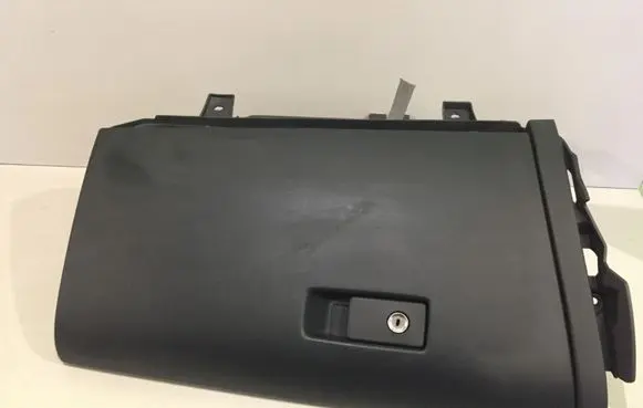 Volvo S60 Glove box 30755651 1286178