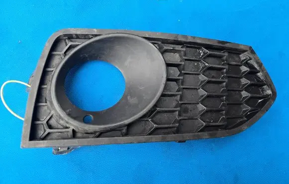 BMW 2 F22 F23 Front fog light trim/grill 8055320