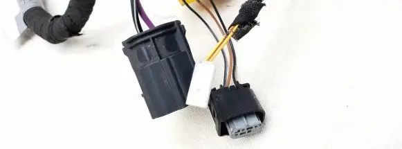 Front door wiring loom