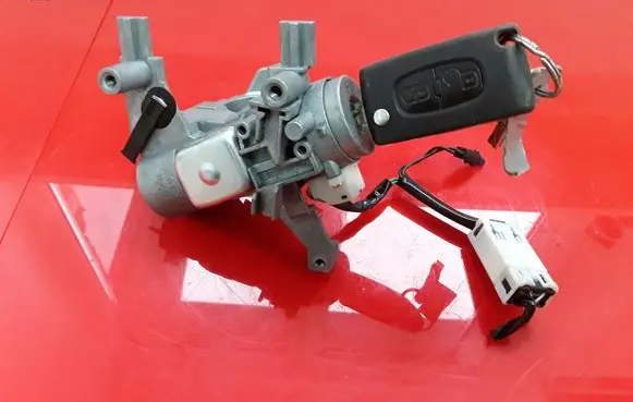 Citroen C-Crosser Ignition lock SLM10