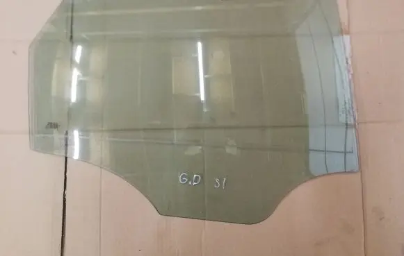 Seat Ibiza IV (6J,6P) Rear door window glass