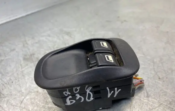 Peugeot 206 Electric window control switch 1292
