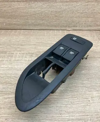 Renault Megane II Electric window control switch 28515