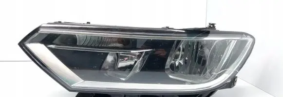 Volkswagen PASSAT B8 Headlight/headlamp