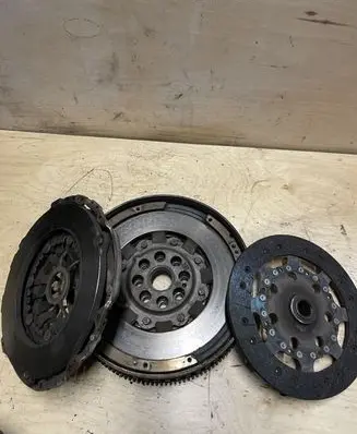 Renault Trafic III (X82) Clutch set kit 123102067R 302056476R