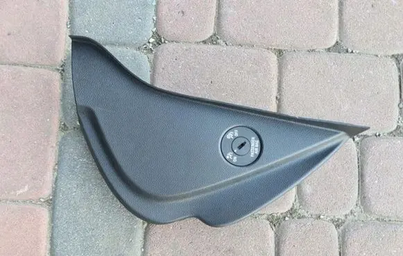 Opel Meriva B Dashboard side end trim 13258314