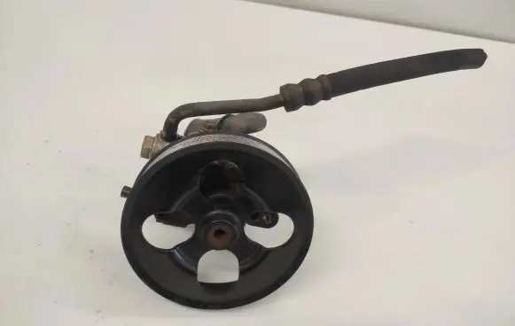 Mazda 6 Power steering pump