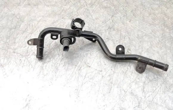 Volkswagen Transporter - Caravelle T5 Engine coolant pipe/hose 7E0121050B