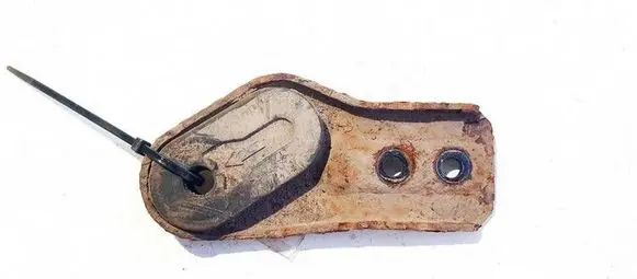 Opel Astra H Radiator mount bracket 13118278