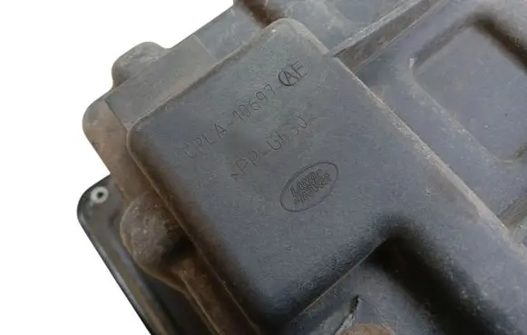 Land Rover Discovery Battery box tray CPLA10697AE