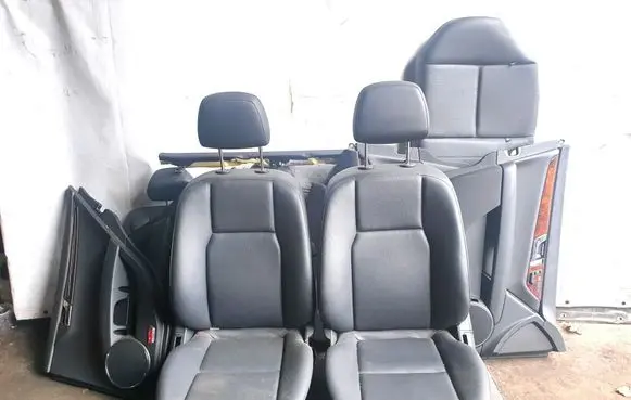 Mercedes-Benz C W204 Interior set 