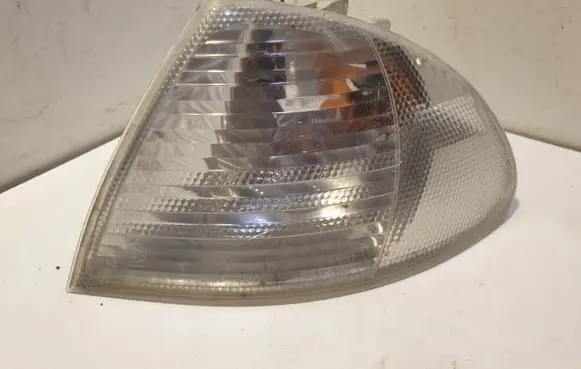 Front indicator light