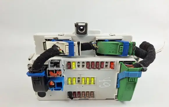 Fiat 500L Other control units/modules 51954763 Y503441040109