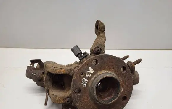 Audi A3 S3 8P Front wheel hub spindle knuckle