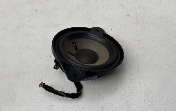 Audi A4 S4 B8 8K Panel speaker 8T0035416