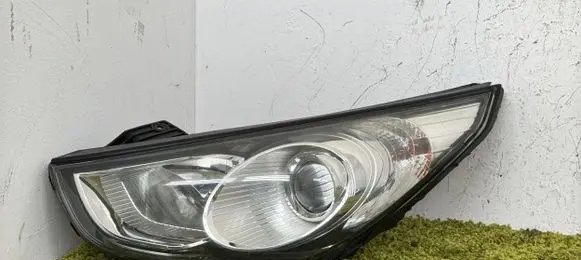 Hyundai ix35 Headlight/headlamp 9210-2y