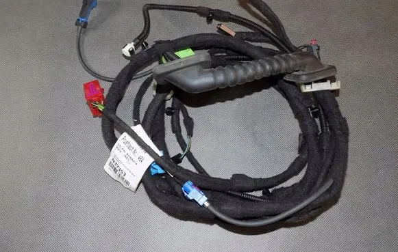 Volkswagen Touareg II Tailgate/trunk wiring harness 7P6971148Q