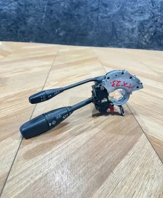 Mercedes-Benz E W211 Cruise control stalk A1715402445 30S01310700 D170704S5