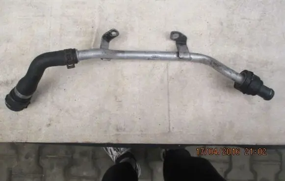 Audi A2 Air intake hose/pipe 8K0819377Cvw