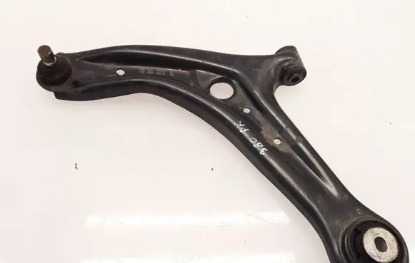 Front lower control arm/wishbone