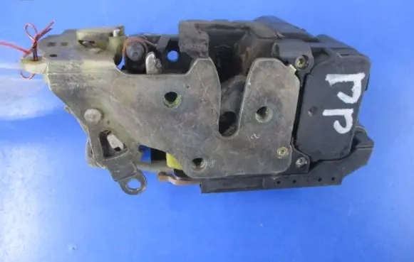 Fiat Bravo - Brava Front door lock 16630254
