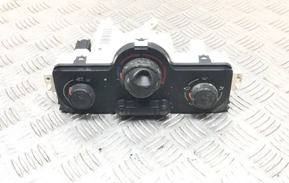 Renault Megane II Climate control unit 69587001 69420001 F666445V