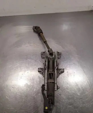 Steering wheel axle set