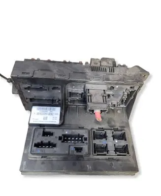 Mercedes-Benz C W203 SAM control unit 2115453901
