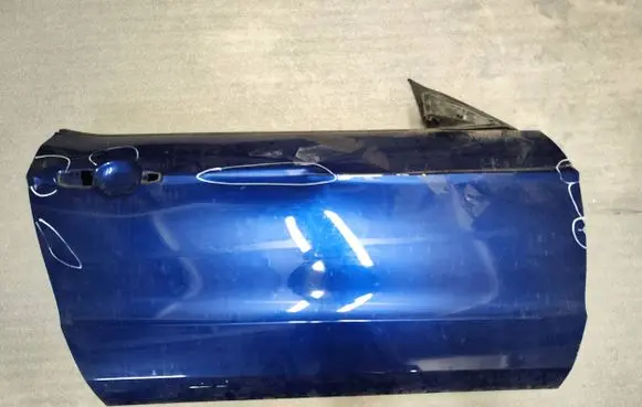 Door (2 Door Coupe)