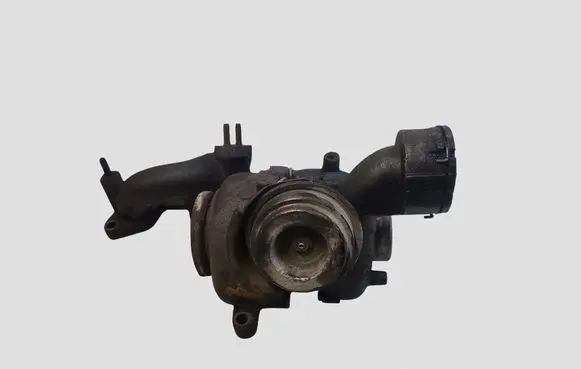 Audi A4 S4 B7 8E 8H Turbo 03G253019A GT1749VA