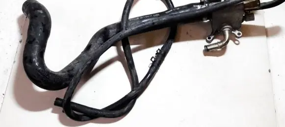 Ford Mondeo Mk III Engine coolant pipe/hose 1S768K556AH 1S718260BF