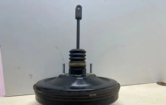 Opel Zafira B Brake booster 360573521 03786478014 13142361