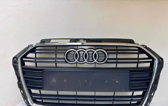 Audi A3 S3 8V Front bumper upper radiator grill 8V3853651AA