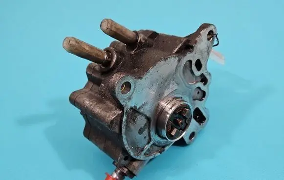 Skoda Octavia Mk2 (1Z) Vacuum pump 03G145209 IMPRK1512965