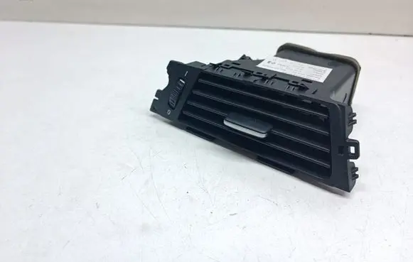 BMW 3 E90 E91 Dashboard side air vent grill/cover trim 6922633