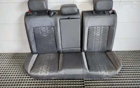 Volkswagen T-Roc Second row seats 