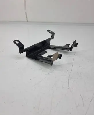 Nissan Ariya Front bumper mounting bracket 625515MP0A