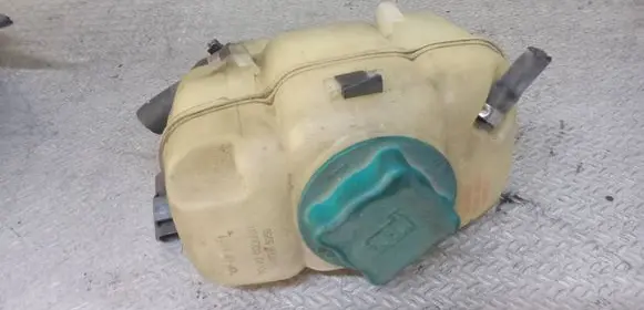 Volvo V70 Coolant expansion tank/reservoir 30741972