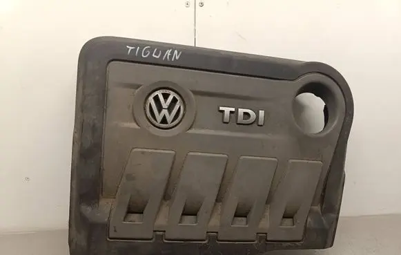 Volkswagen Tiguan Engine cover (trim)