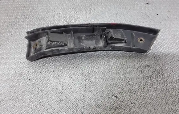 Volkswagen Polo Front bumper mounting bracket 6Q0807183