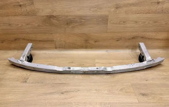 BMW 5 G30 G31 G38 Front bumper support beam 7418224