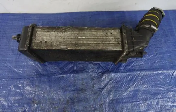 Peugeot 206 CC Intercooler radiator 9684311680 P9004003