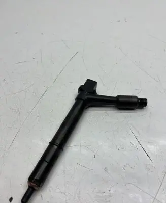 Opel Astra G Fuel injector TJBB01901D