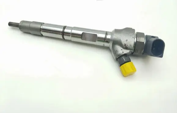 Volkswagen Caddy Fuel injector 04L130277AC 0445110469