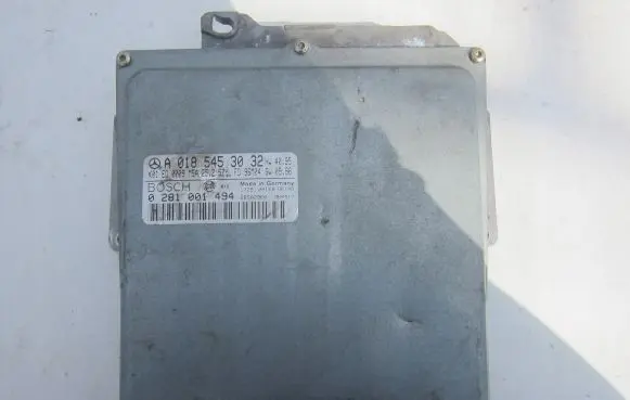 Mercedes-Benz E W210 Engine control unit/module A0185453032 0281001494