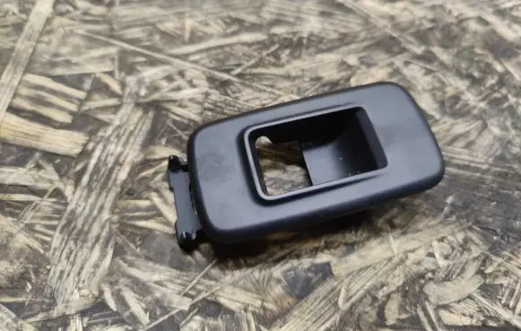 Jaguar XE Rear door window switch trim GX7323878CAW