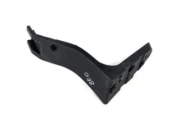 Audi A4 S4 B6 8E 8H Fender mounting bracket 8e0821137b