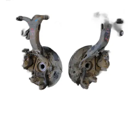 Rear wheel hub