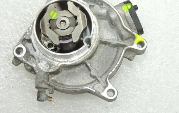 Vacuum pump