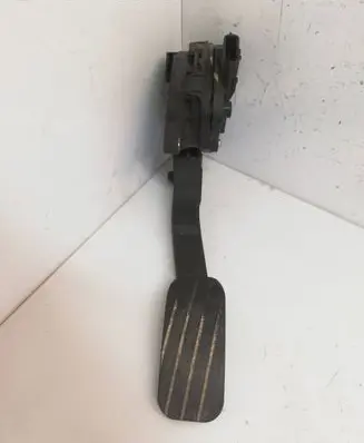 Renault Master III Accelerator throttle pedal 8200672369C 6PV00997801